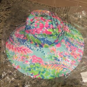 Lilly Pulitzer hat (GWP)
